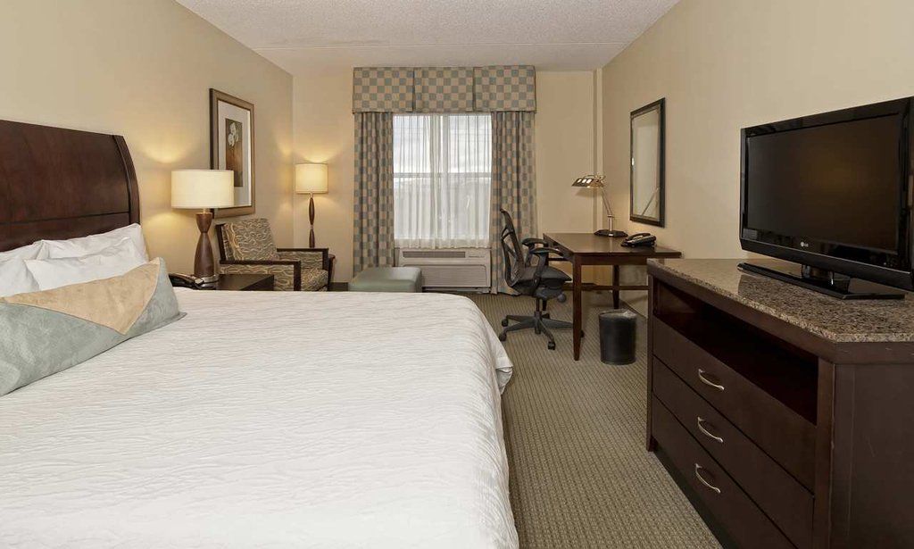 Hilton Garden Inn Durham Southpoint Exterior foto